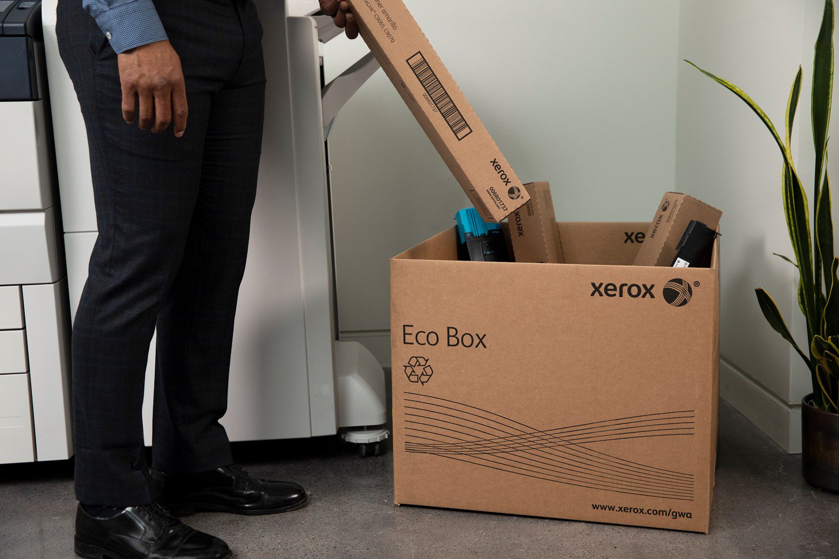 How to recycle your empty toner cartridges using the Xerox Eco Box collection service!